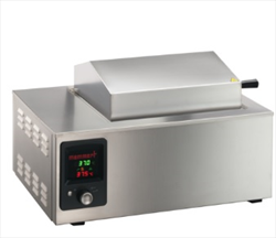 Bể Ổn Nhiệt Memmert WNE14, 14 lít